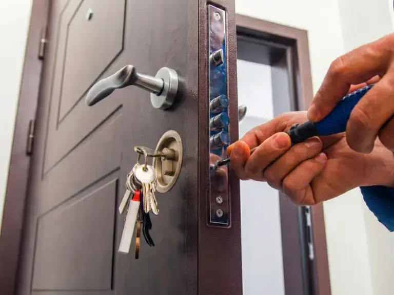 Porta blindada em Chapecó – instalação e manutenção